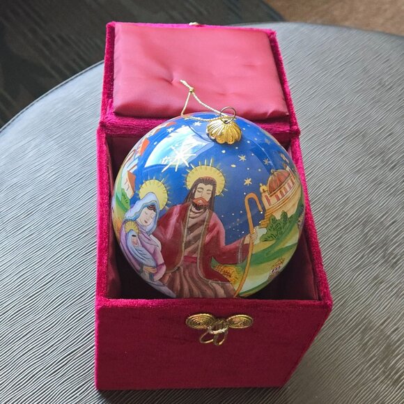Pier1 Manger Reverse Painting Glass Ornament 2005 Original Box Vintage Christmas - Picture 1 of 7